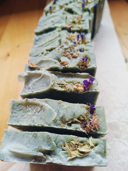Soap - Handmade herbal - Geranium indigo